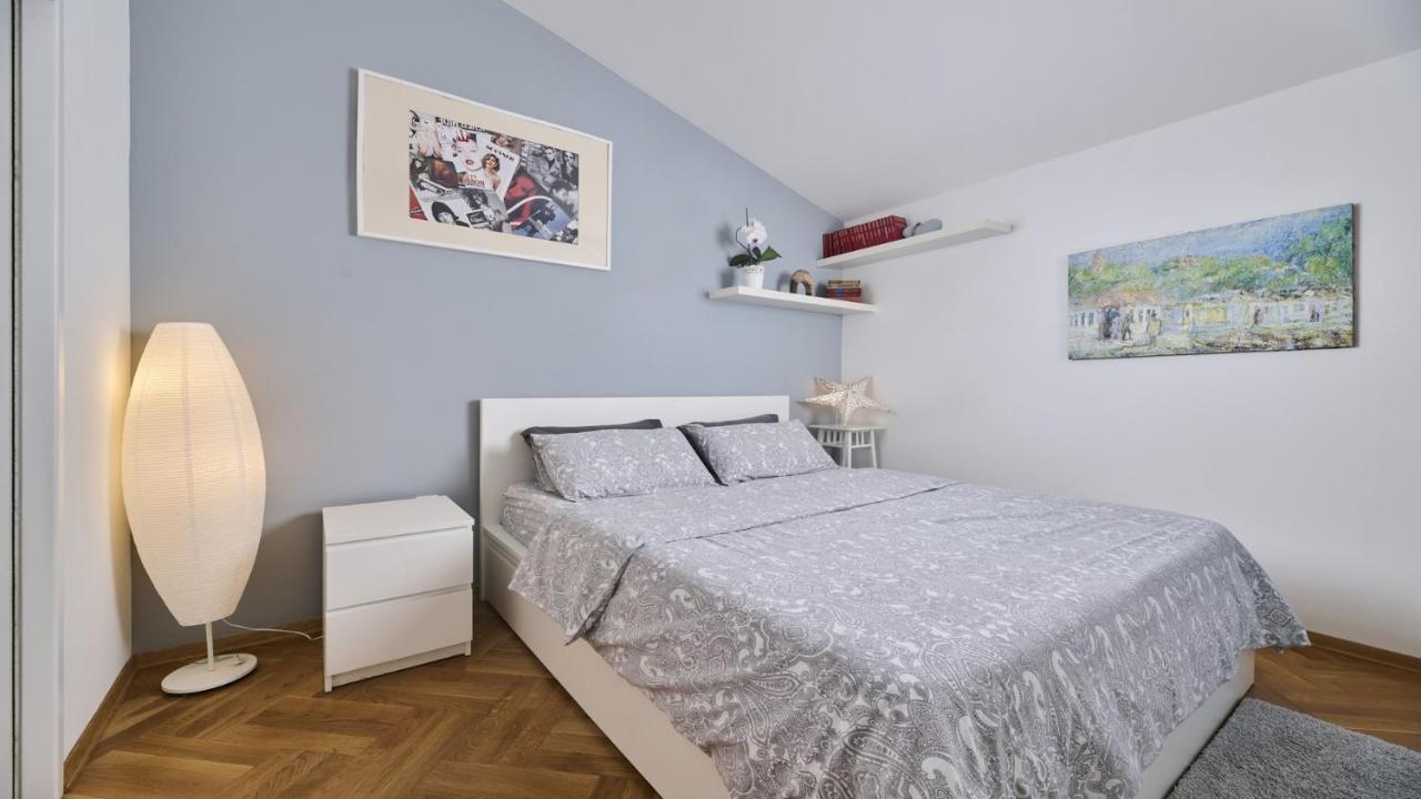 Apartment Iriska Novigrad  Екстер'єр фото